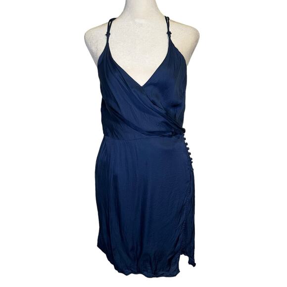 Young, Fabulous & Broke dark blue button front top size L - Picture 1 of 12